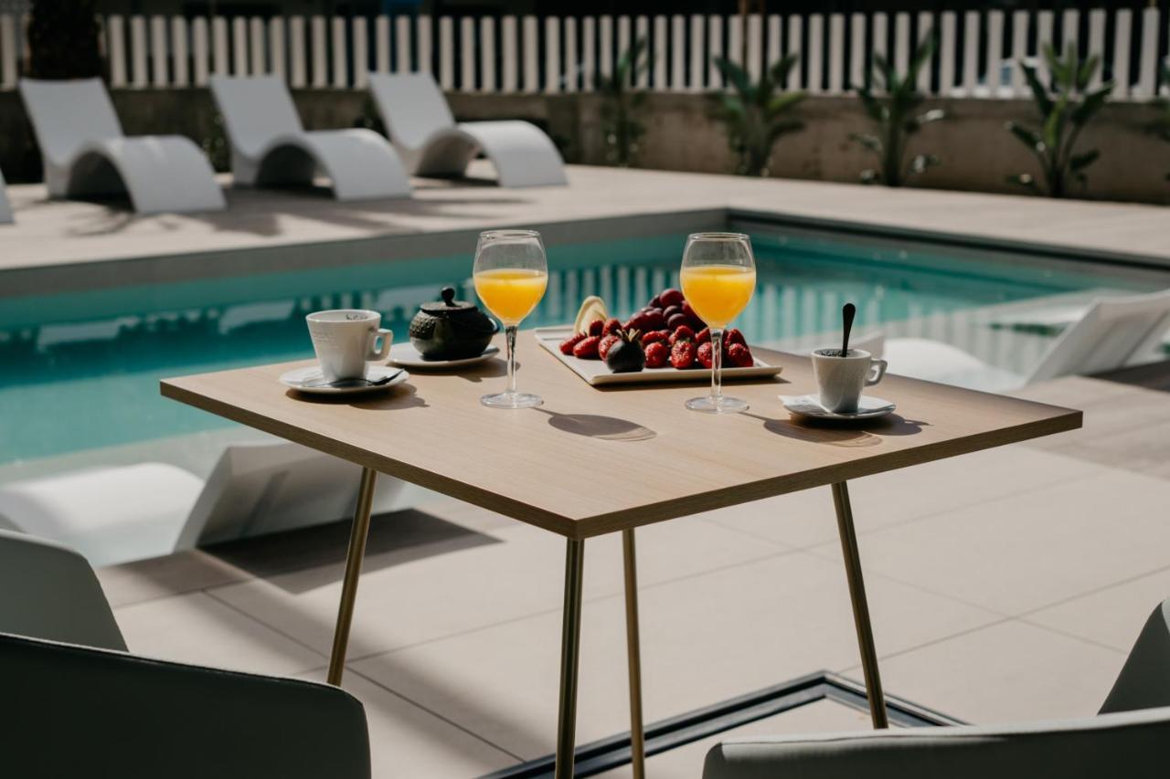 Instants Boutique Hotel (Adults Only) Cambrils Exterior photo