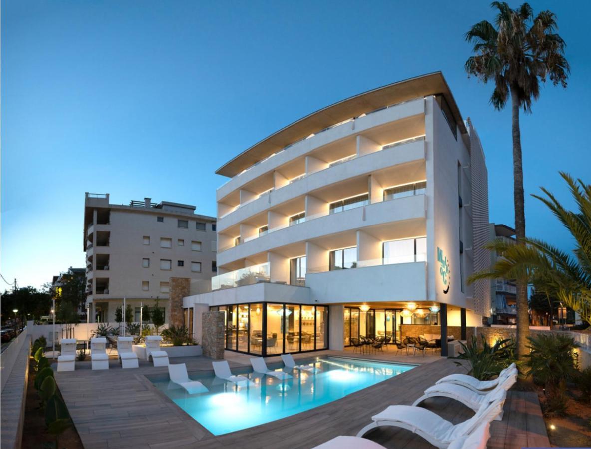Instants Boutique Hotel (Adults Only) Cambrils Exterior photo